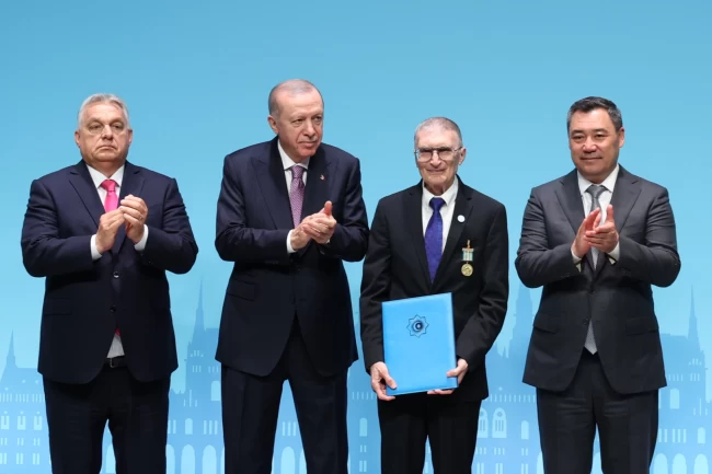 Türk Devletleri'nden Aziz Sancar'a 'Ali Şir Nevai Ödülü'