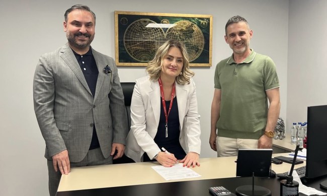 Zonguldak fuarına bir imza daha