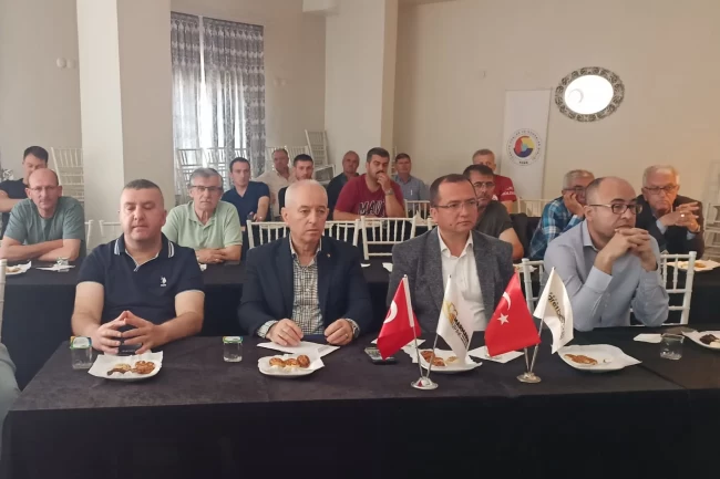 Edirne Keşan'da çiftçilere hasat öncesi bilgilendirme