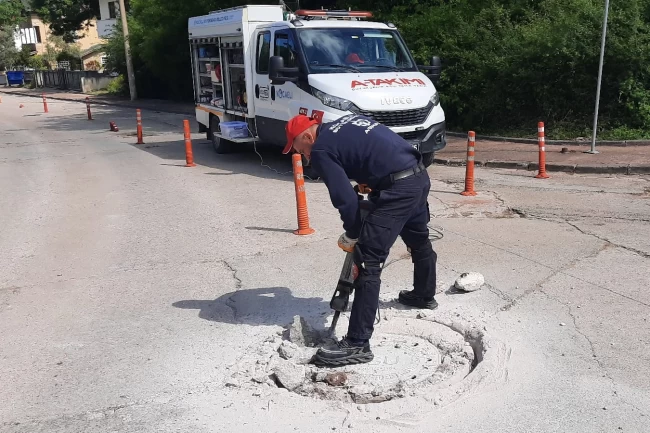 Kocaeli'de yol güvenliği için baca ve ızgaralar yenileniyor