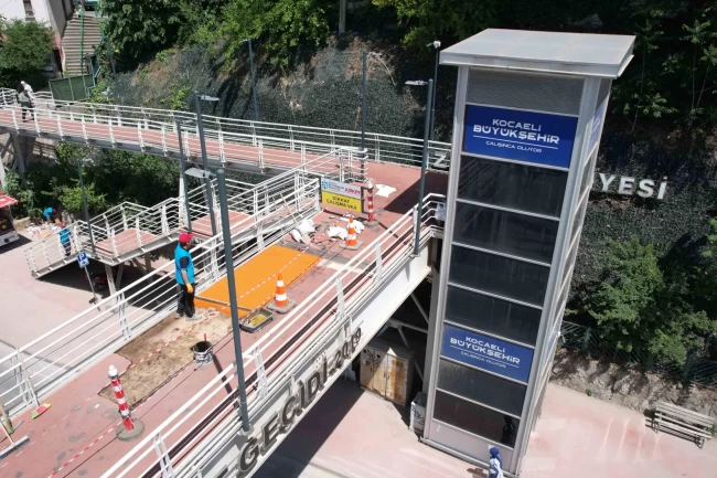 Kocaeli Büyükşehir'den üst geçitlere hassas dokunuş