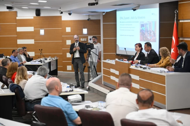 İzmir Bornova'da geri dönüşüm tesisine onay