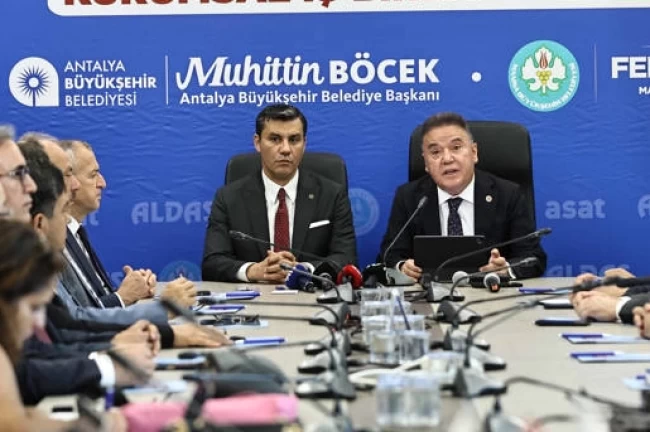 Antalya Büyükşehir'den yerli altyapı yönetim sistemi