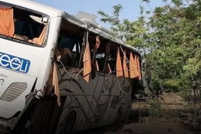 Konya Ereğli'de yolcu otobüsü kazası: 1 ölü, 26 yaralı