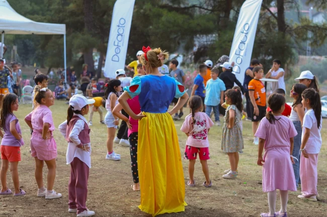 Hatay'daki çocuklara unutulmaz bayramlık hediye