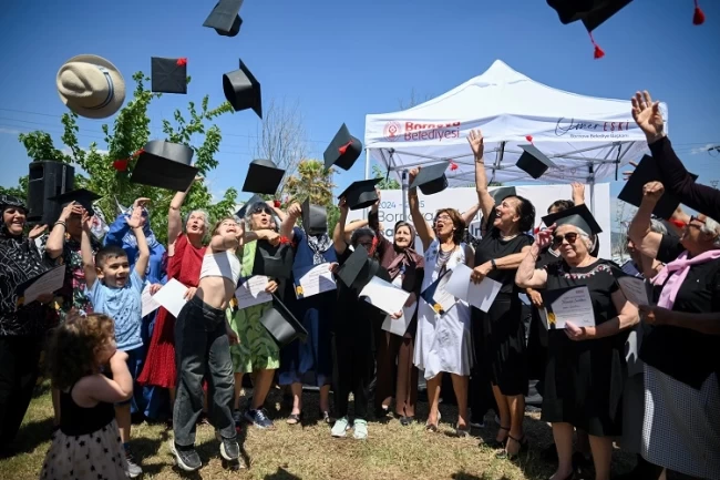 İzmir Bornova'da kepler "Hayat boyu öğrenme" için atıldı