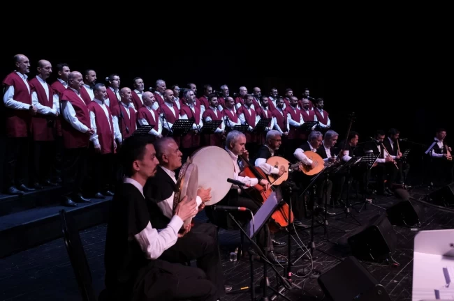 Kocaeli Dini Musiki Topluluğu'ndan yılsonu konseri