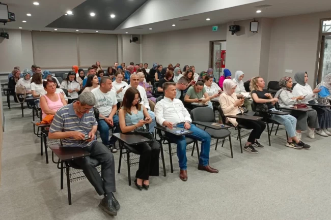 Bursa Büyükşehir'den 10 bin nüfuslu muhtarıklara personel desteği