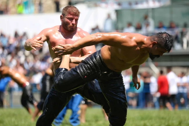 63. Geleneksel Tarihi Yağlı Güreşleri için geri sayım başladı