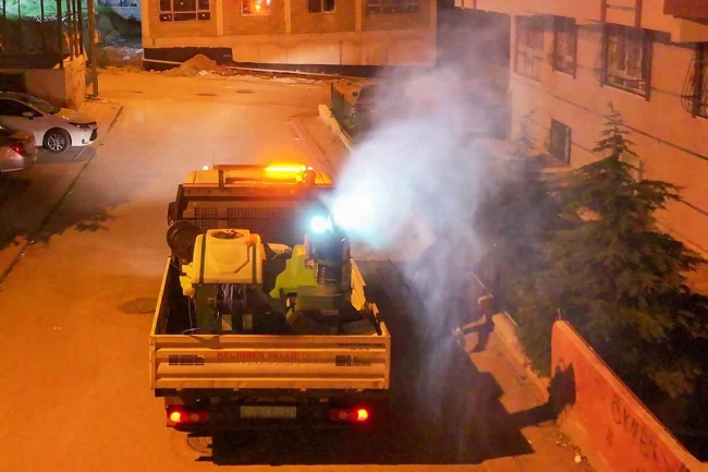 Ankara Keçiören'de gece gündüz ilaçlama