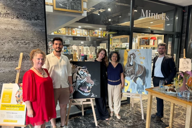 Genç Yetenekler Minteks Sanat Resim Sergisi'nde buluştu