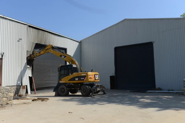 Bursa Nilüfer'de kaçak depoya geçit yok