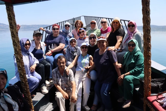 İzmit'in Asırlık Çınarları Sapanca'da buluştu