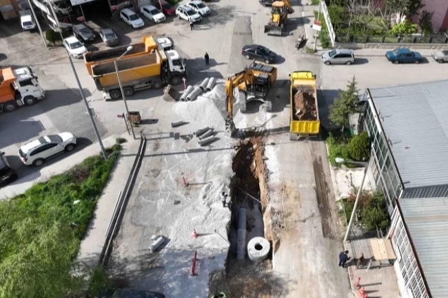 Karacaören Sanayi Sitesi'nin altyapısı yenileniyor