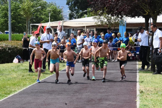 Bursa Osmangazi'de Triathle yarışları nefes kesti