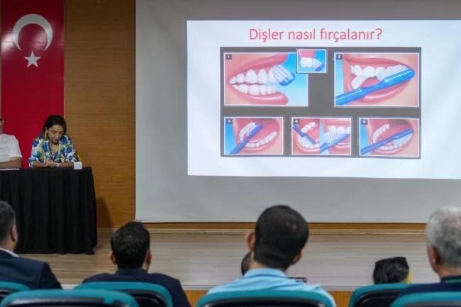 Ankara'da özel gereksinimli bireylere Ağız Ve Diş Sağlığı eğitimi