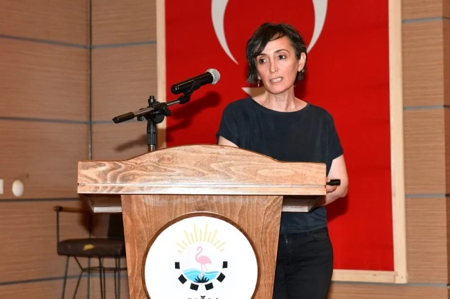 İzmir Çiğli'den bağımlılığa karşı farkındalık semineri