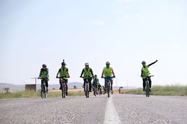 Konya'da tarihi rotada pedallar tarih ve doğa için döndü