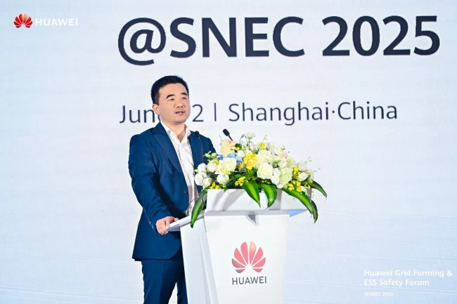 Huawei Digital Power, Şebeke Oluşturma ve ESS Güvenlik Forumu'nda yenilikçi çözümler sundu