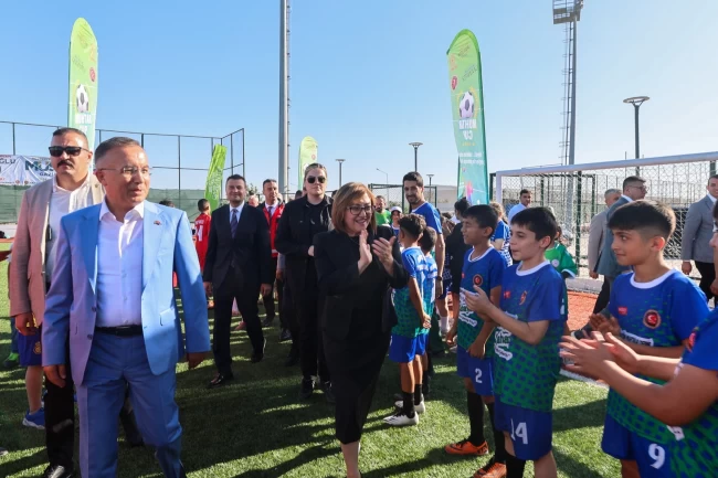 Gaziantep Büyükşehir'in destekleriyle 420 çocuk sporla buluşuyor