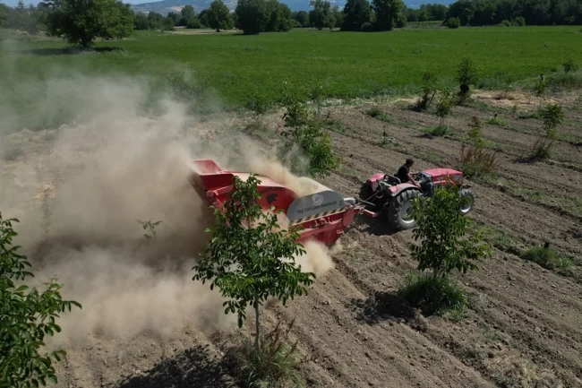 Bursa İnegöl'ün verimli arazilerinde taş devri bitti!