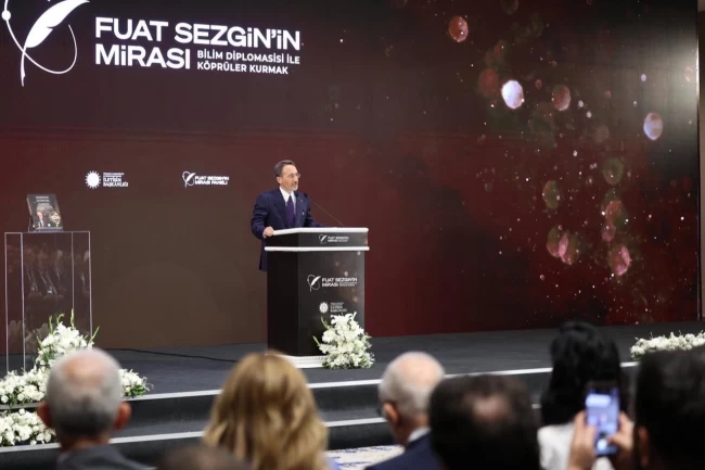 Fahrettin Altun: Fuat Sezgin'in mirası dünyaya tanıtılacak