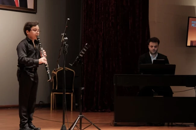 Kocaeli Büyükşehir Konservatuvarı'ndan muhteşem konser