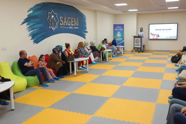 SAGEM'den yaz tatiline anlam katan seminer! "Tatilde Aile Olmak"