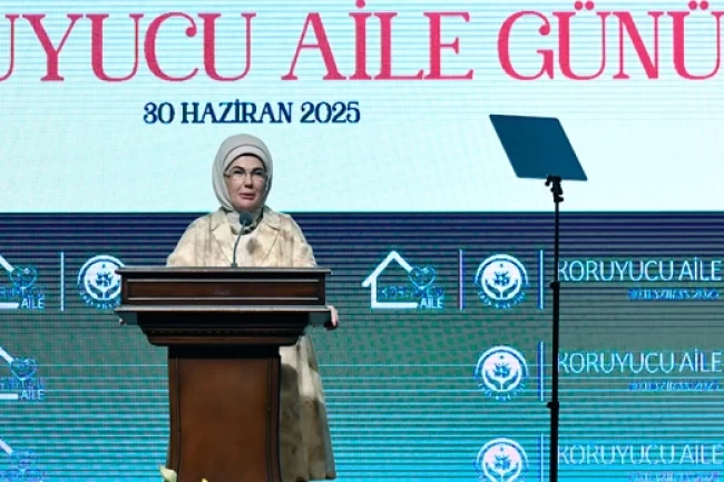 Emine Erdoğan'dan 'Koruyucu Aile Günü'nde anlamlı mesajlar