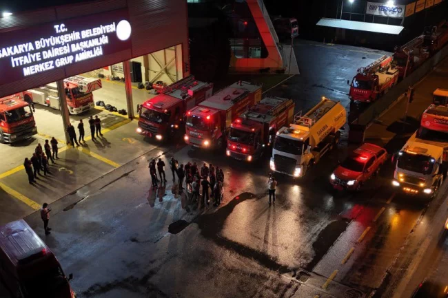 Manisa'daki orman yangınına Sakarya'dan destek