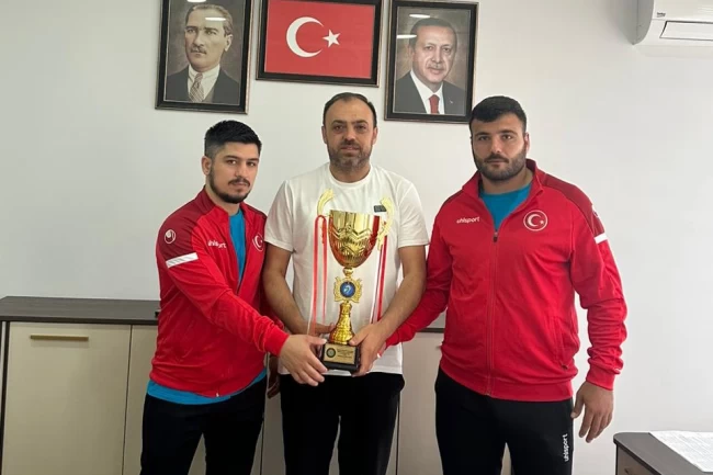 Sakaryalı güreşçiler Olimpiyat Oyunları'na katılacak