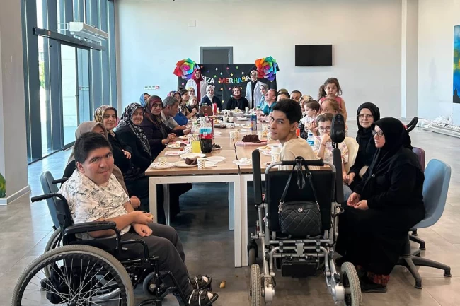 Akyazı SGM'de karne sevinci