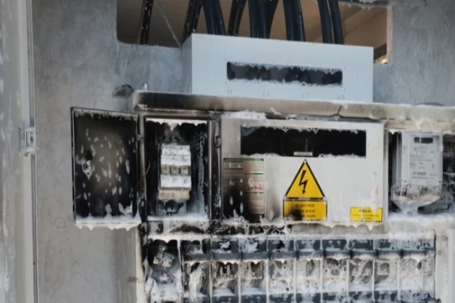 Kumluca Adrasan'da trafo patladı!