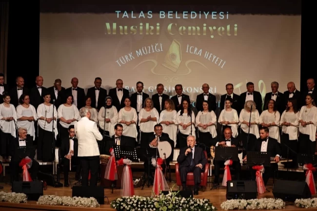 Kayseri Talas'ta Kürdilihicazkar gecesi