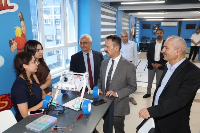 Başkan Büyükgöz Vali Aktaş'a projelerini yerinde tanıttı