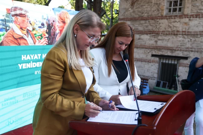 İstanbul Bakırköy'de yaşlılar için örnek proje