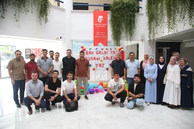 İYC Bursa'dan yaz okulu