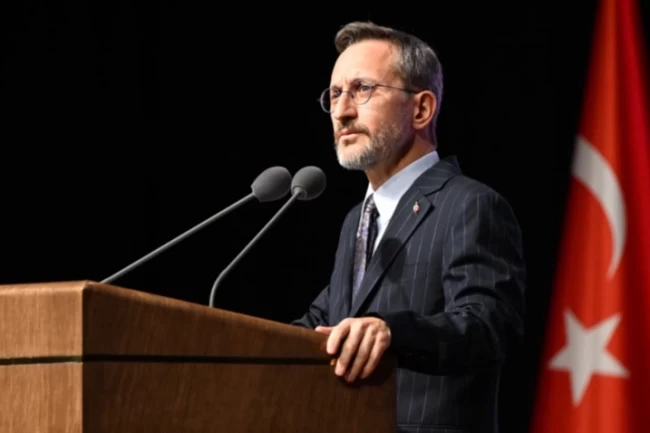 Fahrettin Altun'dan Özel'e 'Sokak vesayeti dilini reddediyoruz' tepkisi!