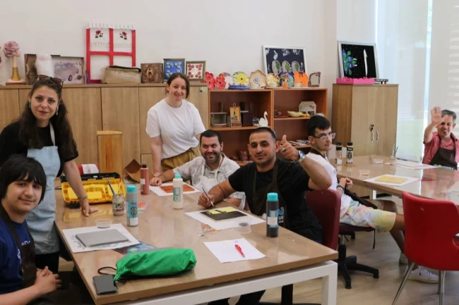 Engelsiz hobi atölyelerinde yaz dönemi başladı