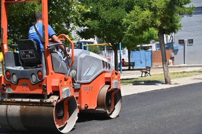 Manisa Büyükşehir'de yol yenilemelerine devam