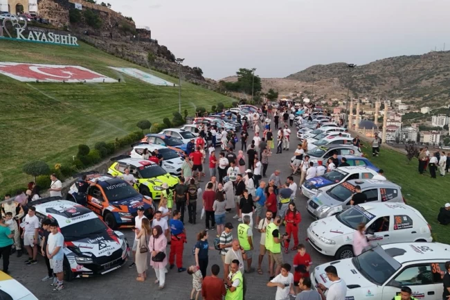 Türkiye Ralli Şampiyonası Kapadokya Yarışı'na seremonik start