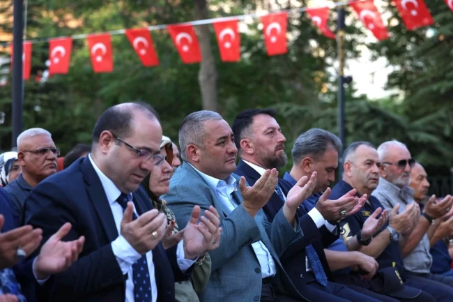 Ankara Keçiören'de 15 Temmuz Şehitleri anıldı