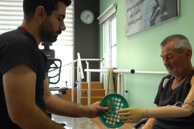 Gaziantep'ten umut yayıldı: Buğday Tanesi Merkezi'nden 11 ile destek