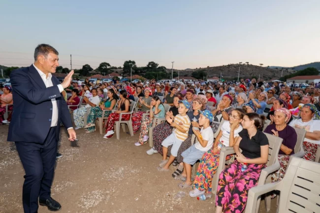 İzmir Deliktaş'ta festival coşkusu