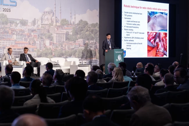 İstanbul'da kalp cerrahisinde dev buluşma