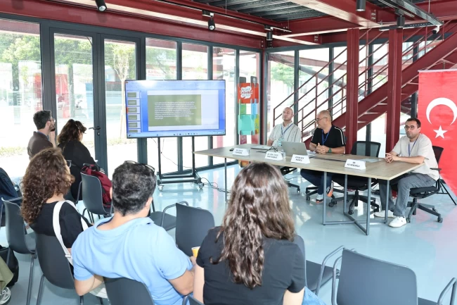 Çalı Köy Filmleri Festivali'nde ilk akademik sempozyum düzenlendi