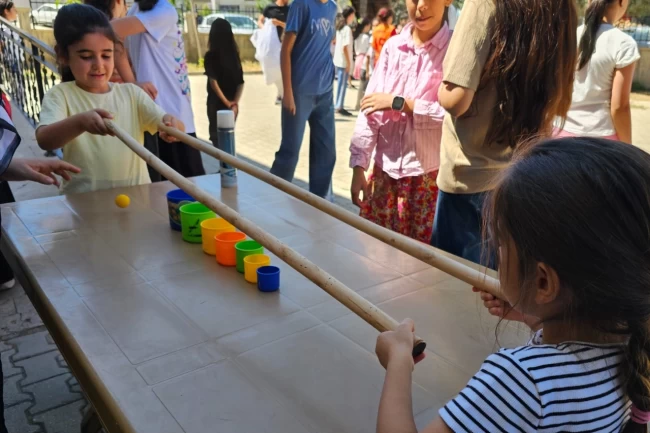 Malatya'da öğrenciler hem öğreniyor hem eğleniyor