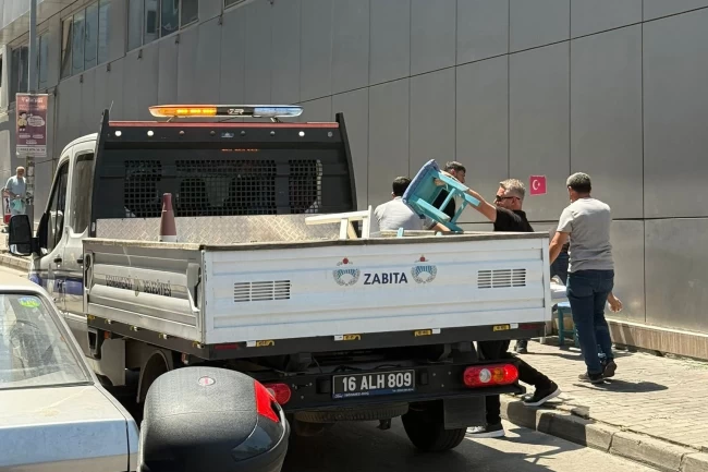 Bursa Osmangazi'de kaldırım işgaline geçit yok