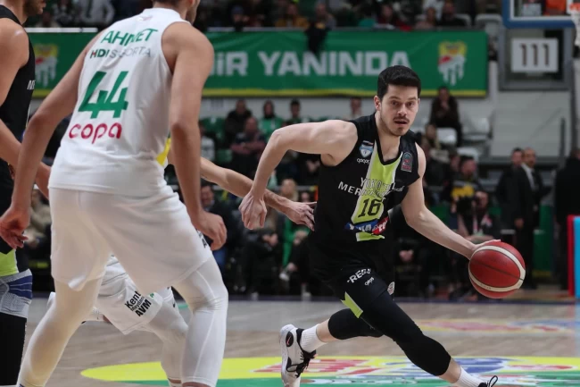 Play-Off yolunda güçlü adım: Gökhan Aydın Sakarya Büyükşehir'de