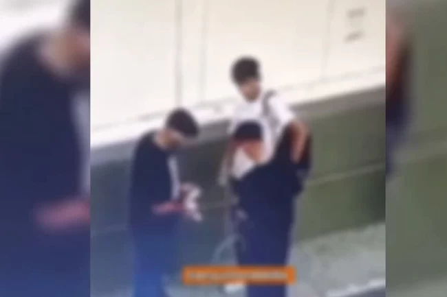 Esenyurt'ta yol keserek 'haraç' olayına karışan iki çocuk yakalandı